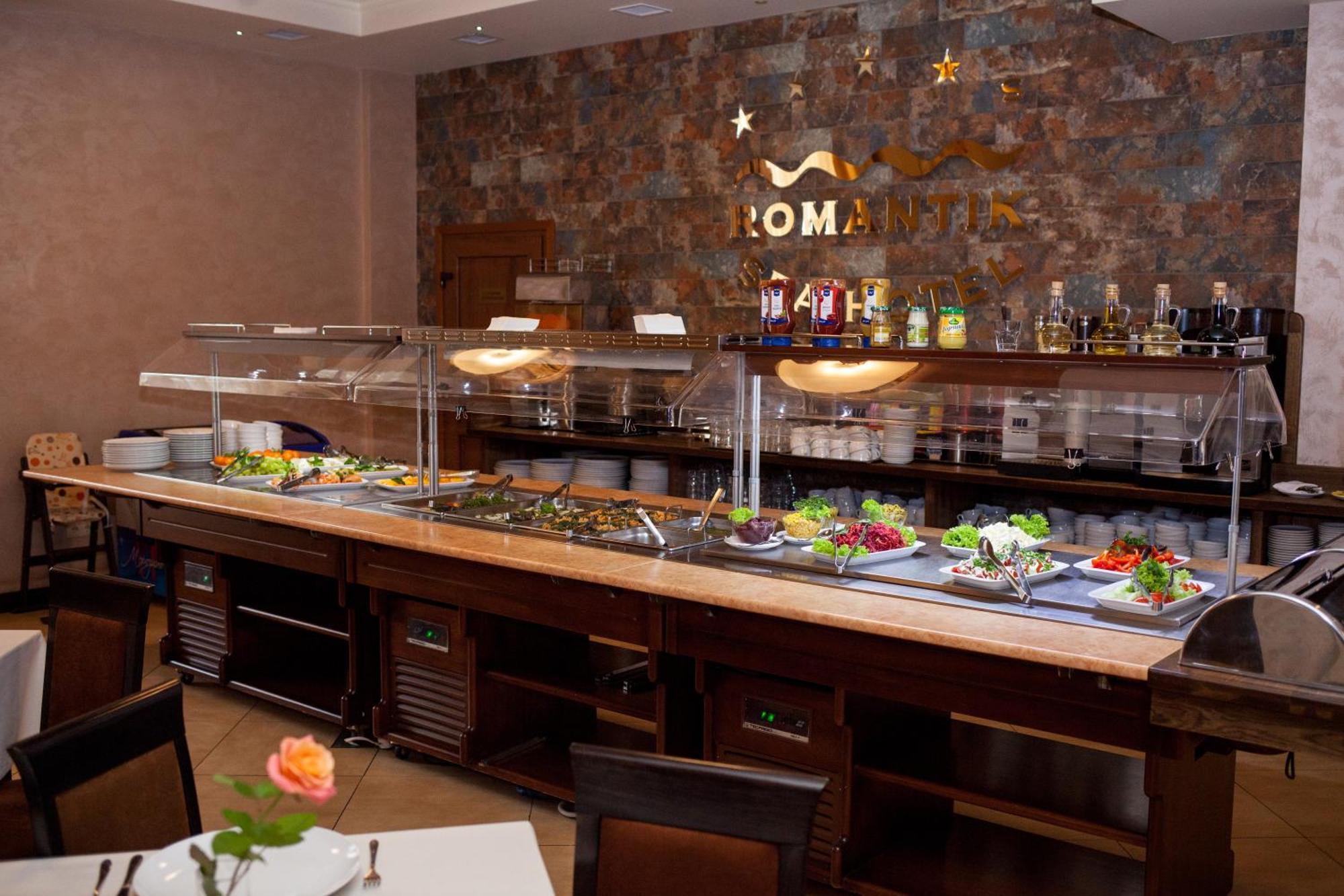 Romantik Spa Hotel Yaremche Bagian luar foto