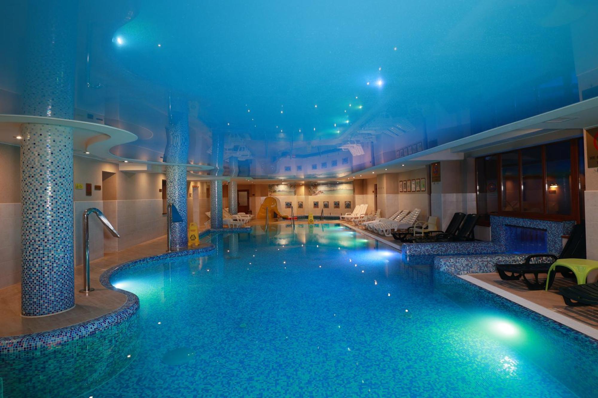 Romantik Spa Hotel Yaremche Bagian luar foto