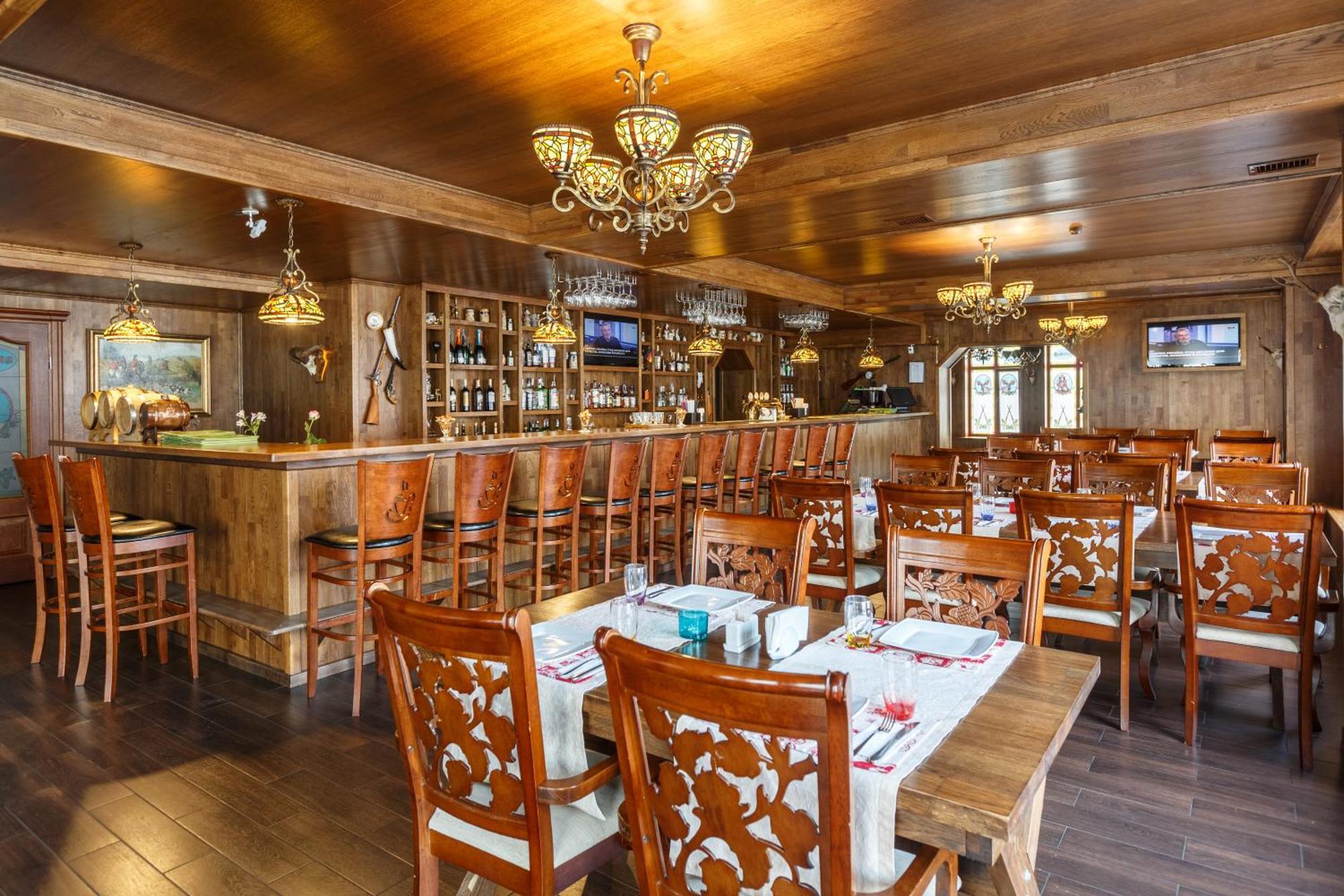Romantik Spa Hotel Yaremche Bagian luar foto